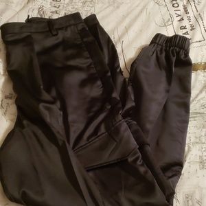 Gabrielle union cargo joggers